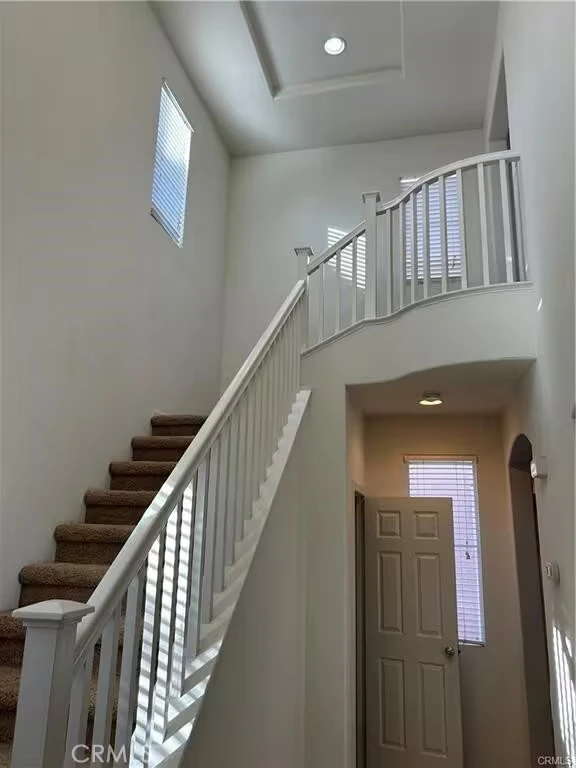 27573 Rosebud St Murrieta, CA 92562 photo 2