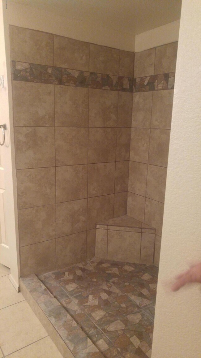 2341 W Shawnee Dr Chandler, AZ 85224 photo 4