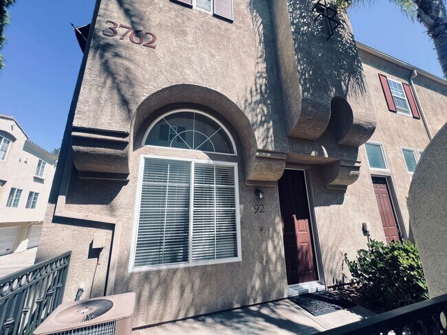 3762 Mykonos Ln San Diego, CA 92130 photo 5