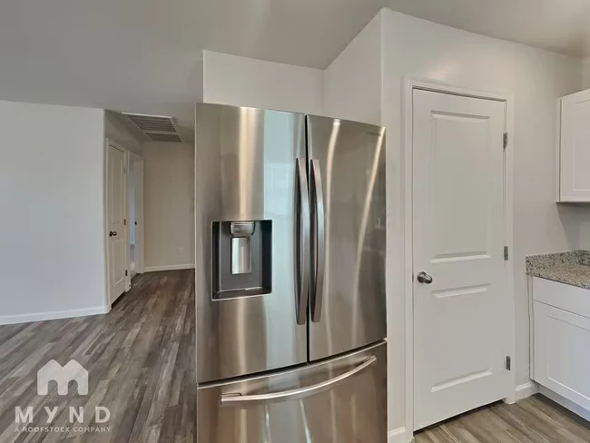11164 W Arvada Dr Arizona City, AZ 85123 photo 5
