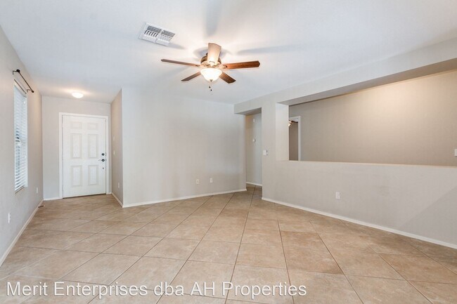 1283 E Clifton Ave Gilbert, AZ 85295 photo 5