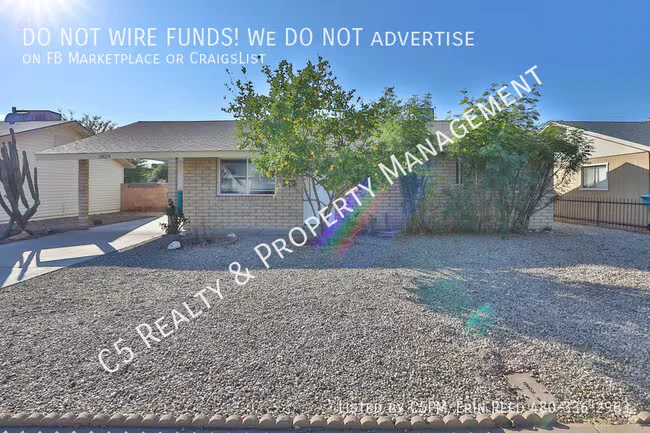 3929 W El Caminito Dr Phoenix, AZ 85051 photo 2