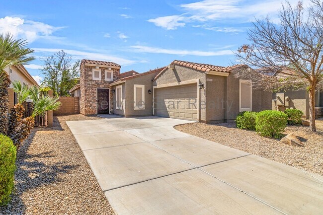 14839 W Riviera Dr Surprise, AZ 85379 photo 2