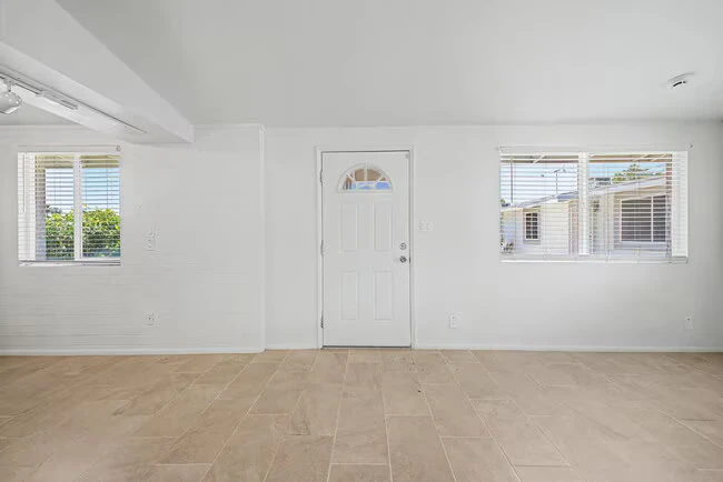 10606 W Oakmont Dr Sun City, AZ 85351 photo 4