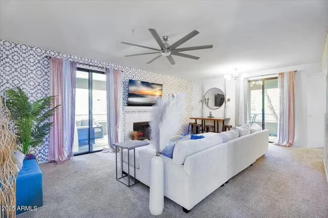 15252 N 100th St Scottsdale, AZ 85260 photo 3