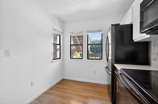 1123 S Villa Way Walnut Creek, CA 94595 photo 4