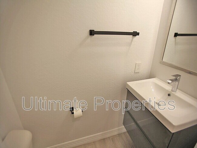 31853 N 130th Ave Peoria, AZ 85383 photo 5