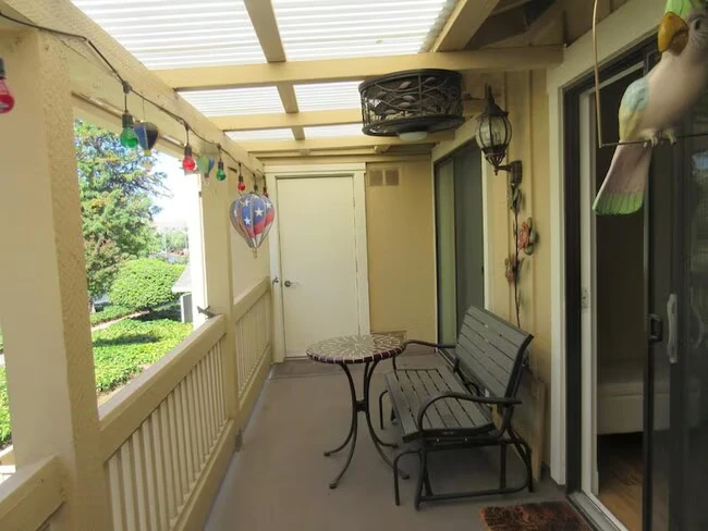 5037 Cribari Vale San Jose, CA 95135 photo 2