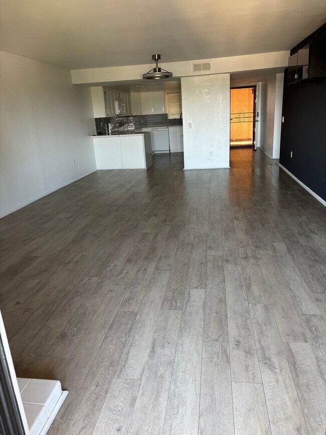 6960 Hyde Park Dr San Diego, CA 92119
