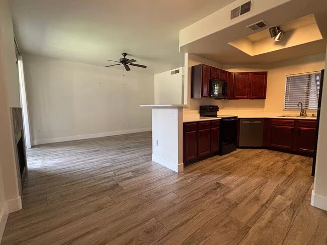 3830 E Lakewood Pkwy E Phoenix, AZ 85048 photo 5