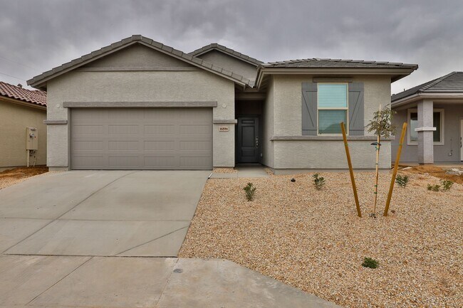 16886 W Diana Ave photo 3
