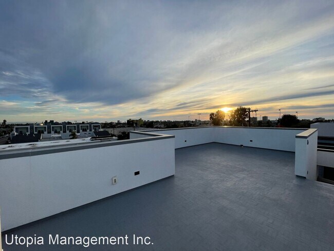 2844 Polk Ave San Diego, CA 92104 photo 2
