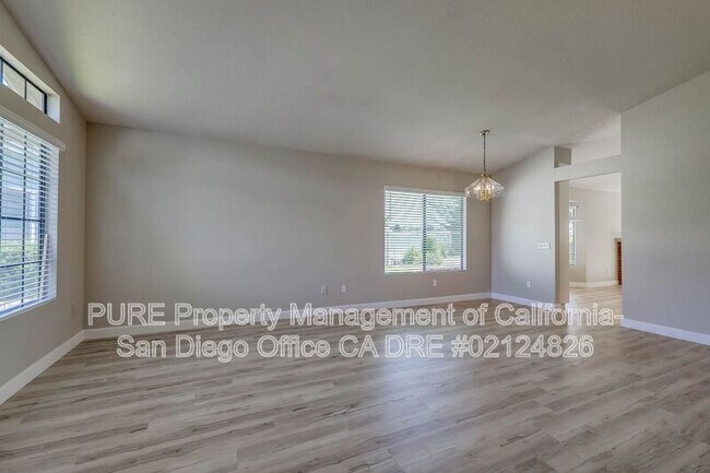 8891 Pipestone Way San Diego, CA 92129 photo 3