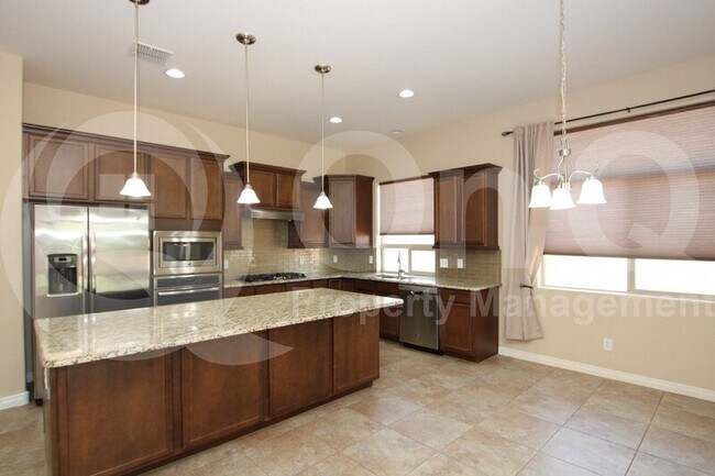 271 E Havasu Pl Chandler, AZ 85249 photo 3