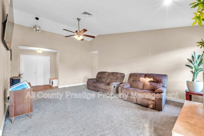 821 E Hackamore St Mesa, AZ 85203 photo 5