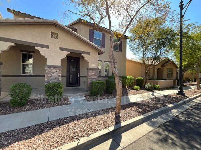 4137 E Devon Dr Gilbert, AZ 85296 photo 2