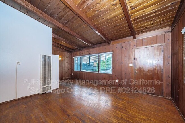 1051 Grand Ave San Diego, CA 92109 photo 4