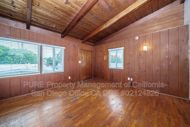 1051 Grand Ave San Diego, CA 92109 photo 3