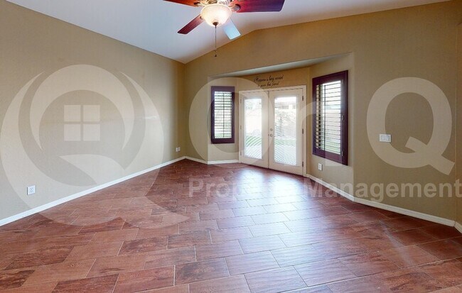 3424 E Crescent Way Gilbert, AZ 85298 photo 5