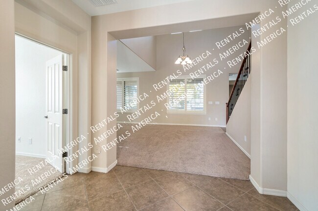 3746 S Star Canyon Dr Gilbert, AZ 85297 photo 2