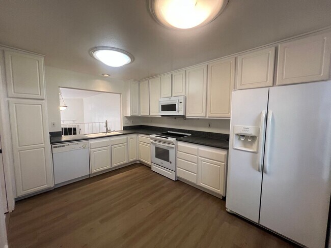 3127 Evening Way San Diego, CA 92037 photo 5
