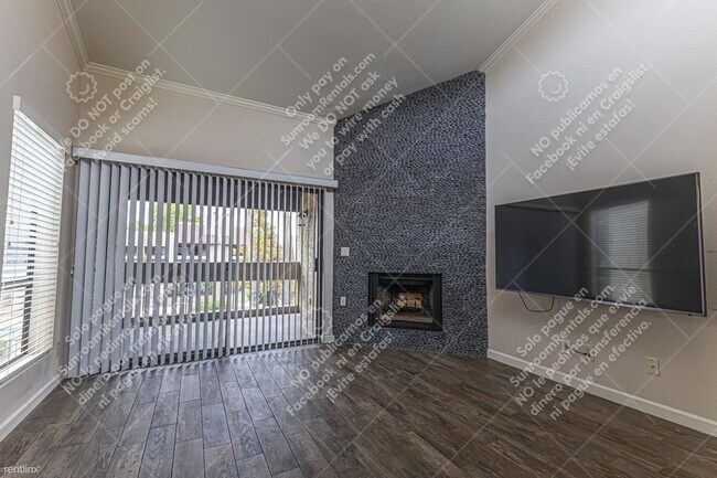 8651 E Royal Palm Rd Scottsdale, AZ 85258 photo 4