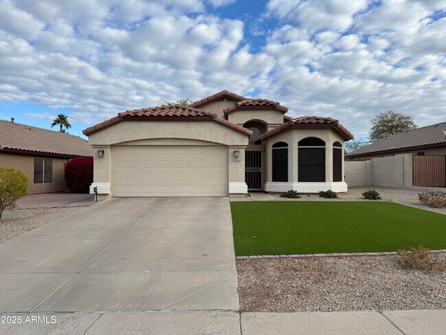 10308 W Jessie Ln Peoria, AZ 85383 photo 2