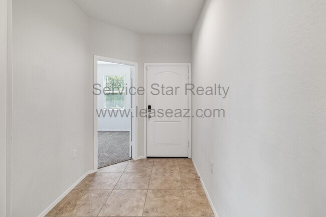 3162 N 310th Ln Buckeye, AZ 85396 photo 4