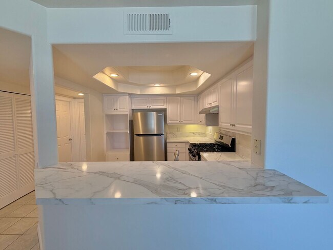 8631 Via Mallorca San Diego, CA 92037 photo 5