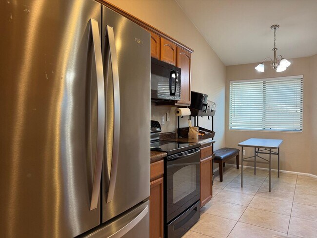 4533 S 236th Dr Buckeye, AZ 85326 photo 3