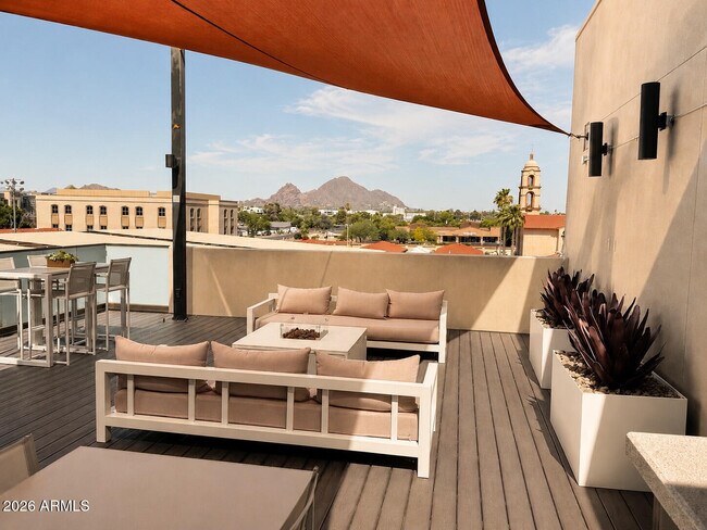 2300 E Campbell Ave Phoenix, AZ 85016 photo 5