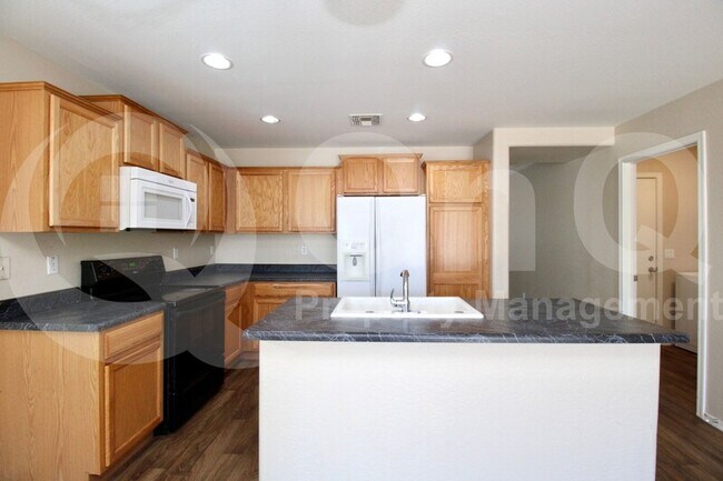 1233 W Roosevelt Ave Coolidge, AZ 85128 photo 2
