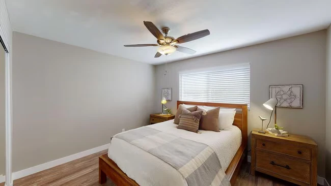 Sunnyside photo 5