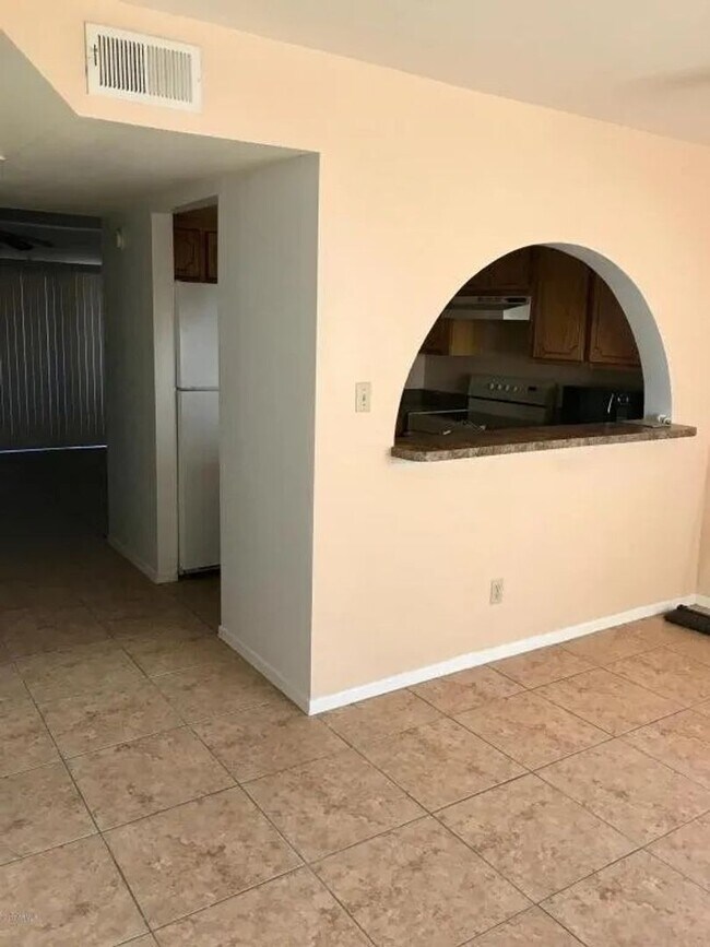 723 W 13th St Tempe, AZ 85281 photo 3