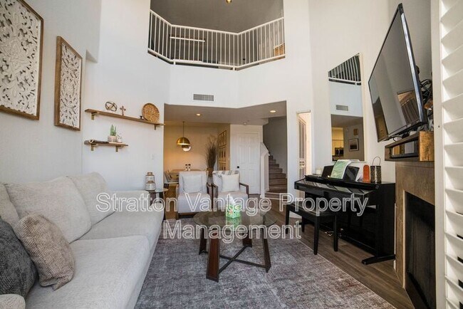 10410 N Cave Creek Rd Phoenix, AZ 85020 photo 5