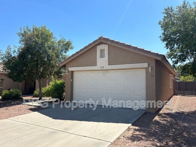 16649 W Tasha Dr Surprise, AZ 85388 photo 2