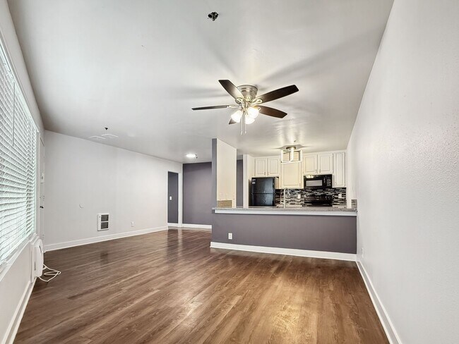 3810 2 Bed / 2 Bath - 9 floor plan