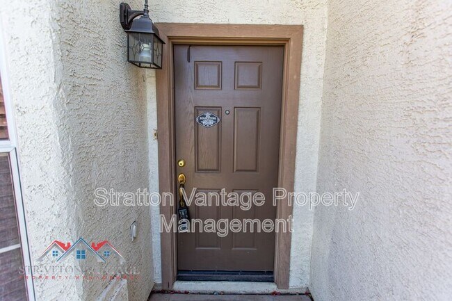 1891 E Brentrup Dr Tempe, AZ 85283 photo 5