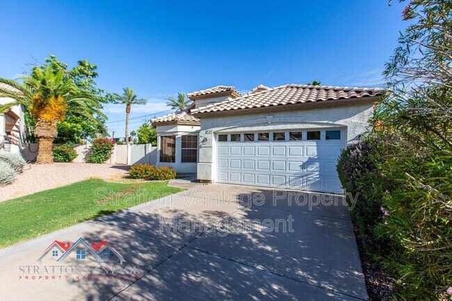 1891 E Brentrup Dr Tempe, AZ 85283 photo 2