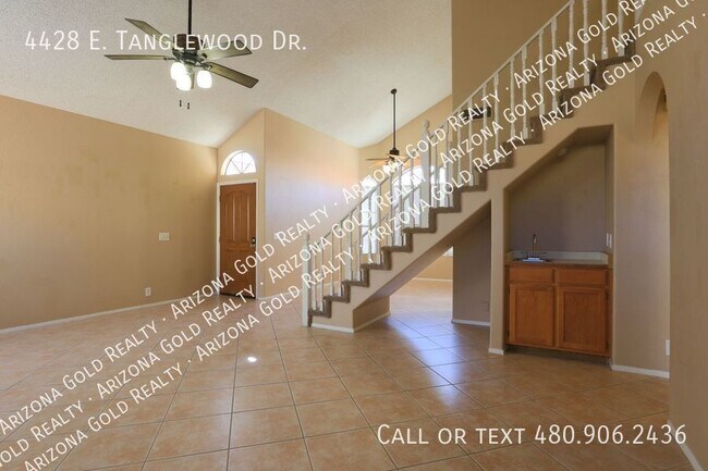 4428 E Tanglewood Dr Phoenix, AZ 85048 photo 4