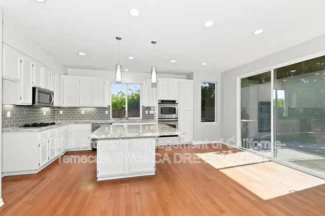 39673 N General Kearny Rd Murrieta, CA 92563 photo 5