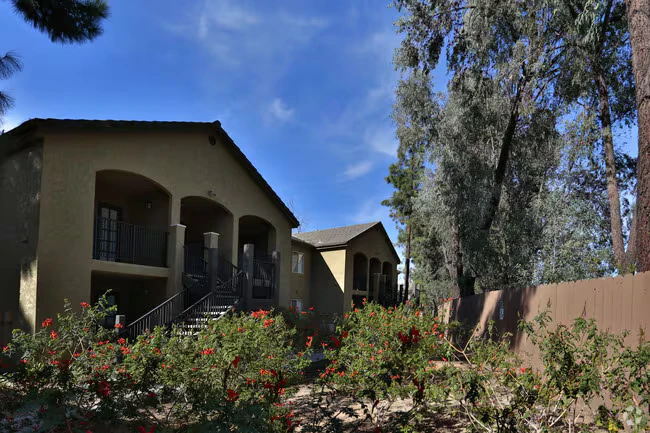 Pinecrest Apartments