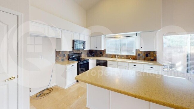 682 N Butte Ave Chandler, AZ 85226 photo 3