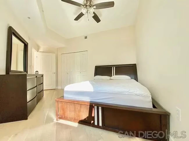 253 Tenth Ave San Diego, CA 92101 photo 4