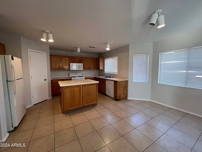 12410 W Pershing St El Mirage, AZ 85335 photo 5