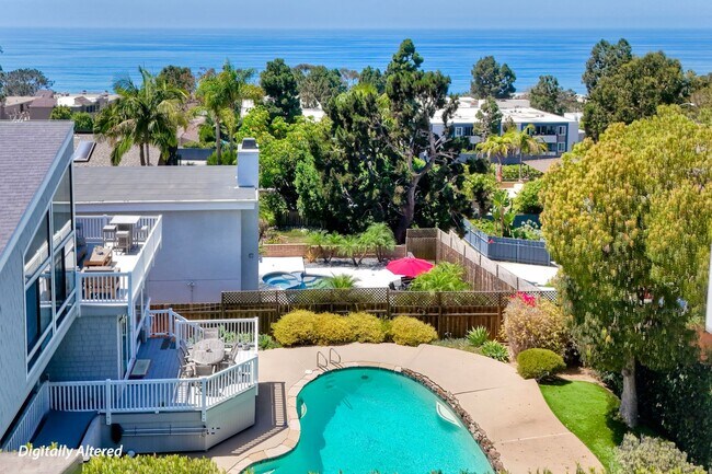 2042 De Mayo Rd Del Mar, CA 92014