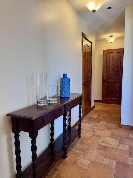 8110 El Paseo Grande San Diego, CA 92037 photo 3