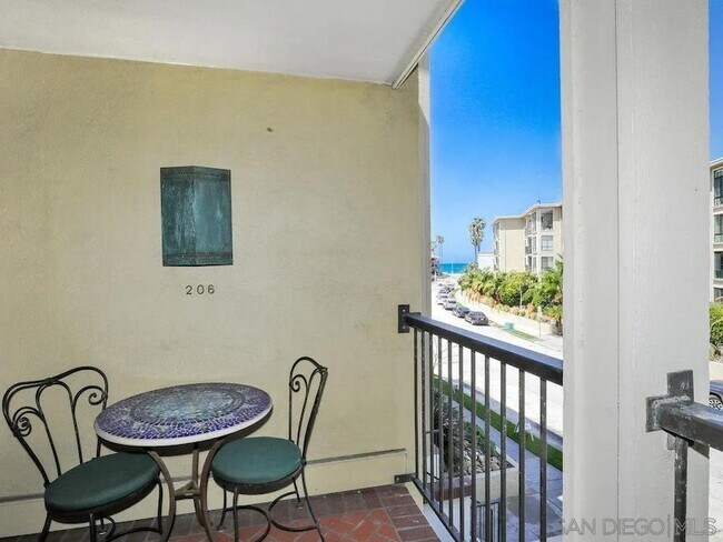 8110 El Paseo Grande San Diego, CA 92037 photo 2