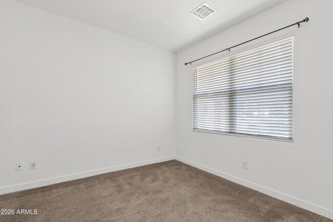4658 S Vapor Mesa, AZ 85212 photo 2