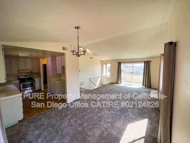 2148 Skyview Glen Escondido, CA 92027 photo 2